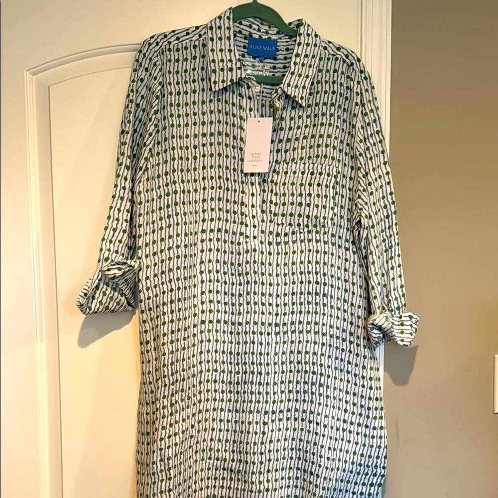 Alice Walk NWT Green Asymmetrical Dress